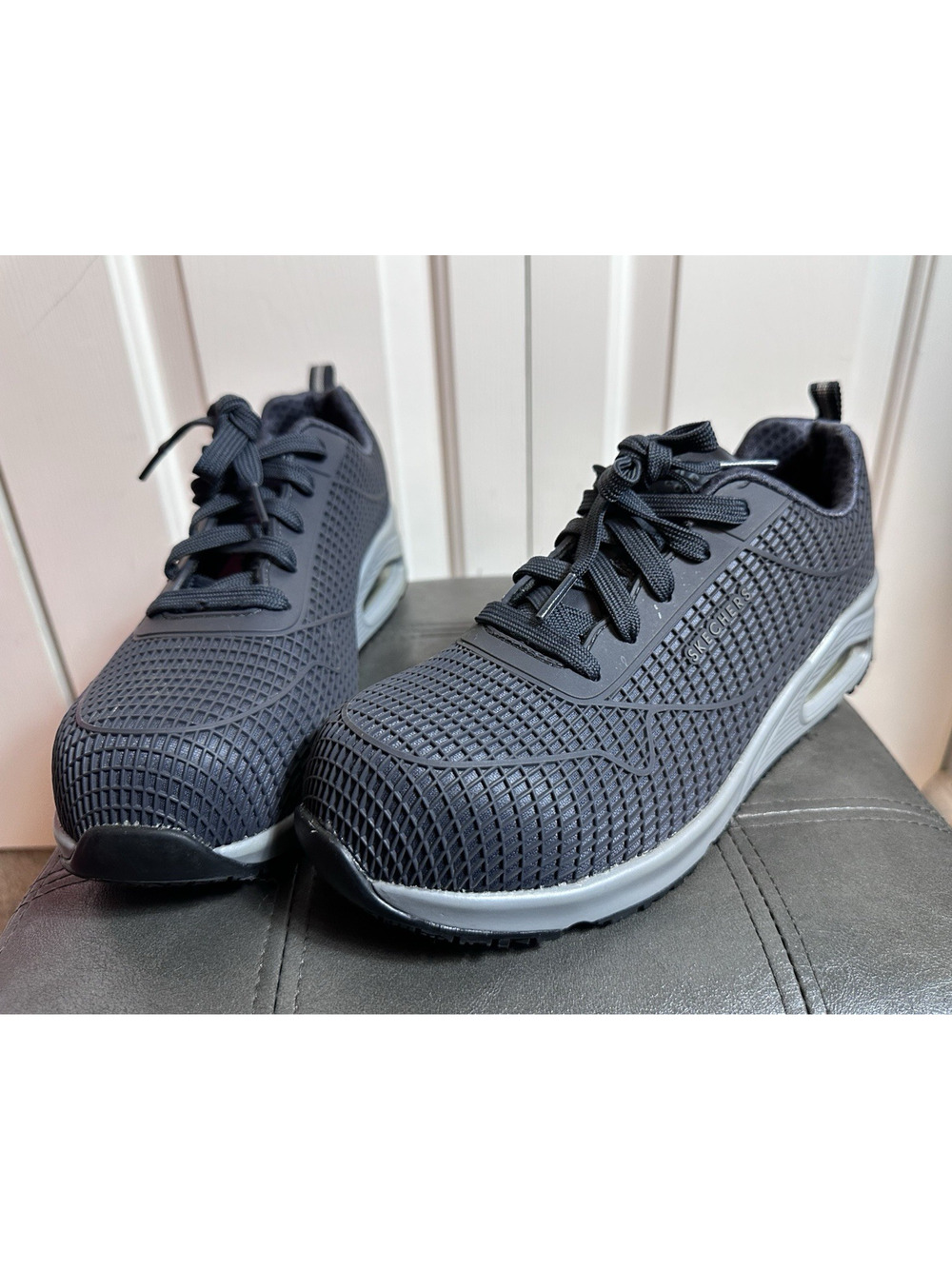 Womens Skechers UNO Work Gray 8.5 Composite Safety Toe Memory Foam Sneaker Mesh